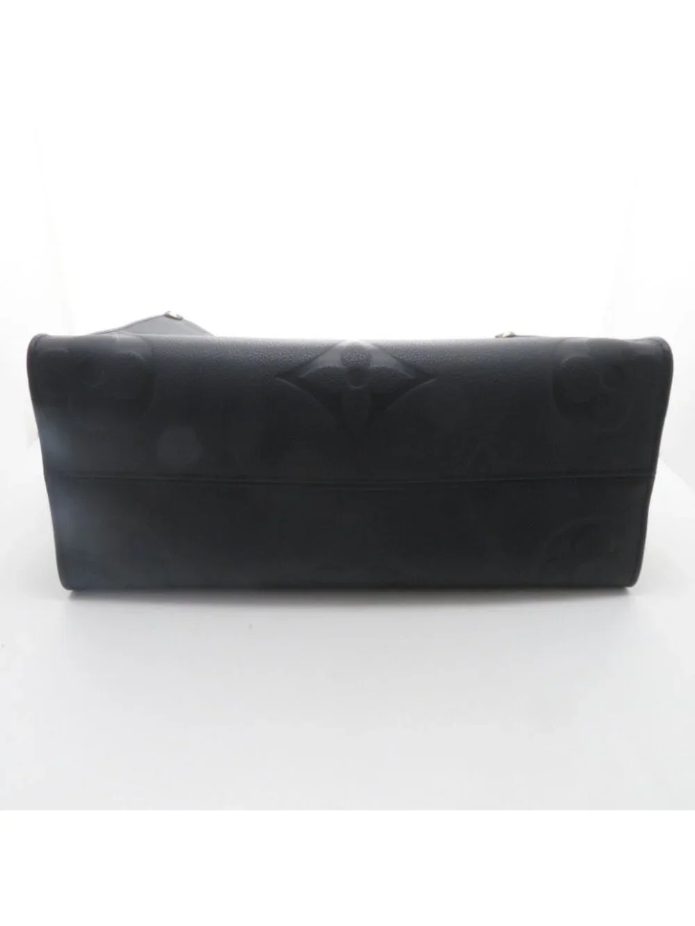 Louis Vuitton on the Go MM Monogram Empreinte Noir Tote Tag Stamp